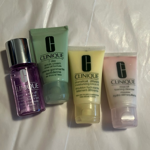 Clinique cleansing lot of gently used and new items travel size. - Picture 1 of 6